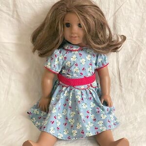 Pleasant company 2008 American girl doll